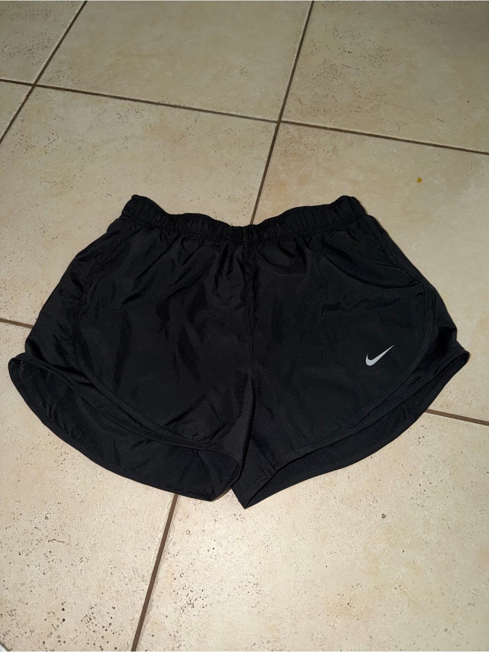 Nike women shorts size small